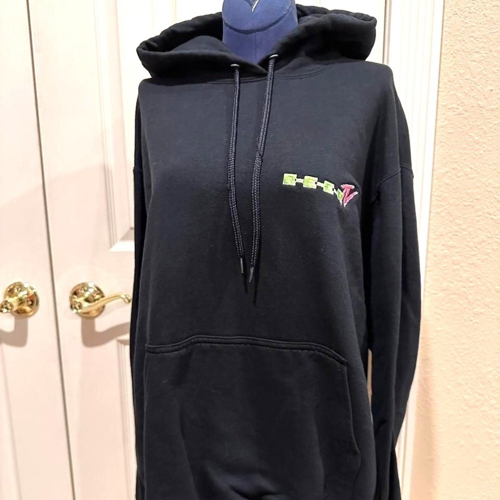 Beer TV Hoodie Mens Medium Y2K Canadian Show Black Embroidered Logo Sweatshirt